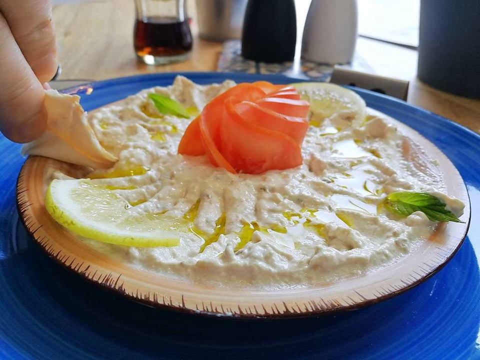 Auberginen-Hummus  | Foto: Anika Maldacker