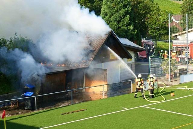 Brand im Clubheim-Nebengebude des FSV Ebringen