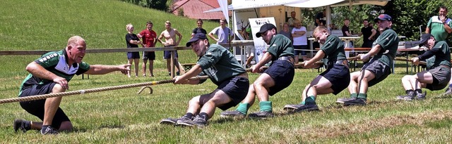 Das Dream Team Siegelau mischt in der Landesliga der Tauzieher vorne mit.  | Foto: Helmut Rothermel