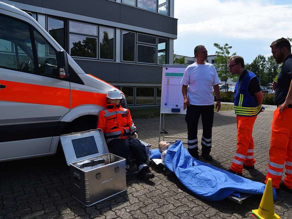 In Grenzach-Wyhlen stellten sich die Teams verschiedener Rot-Kreuz-Verbnde dem 