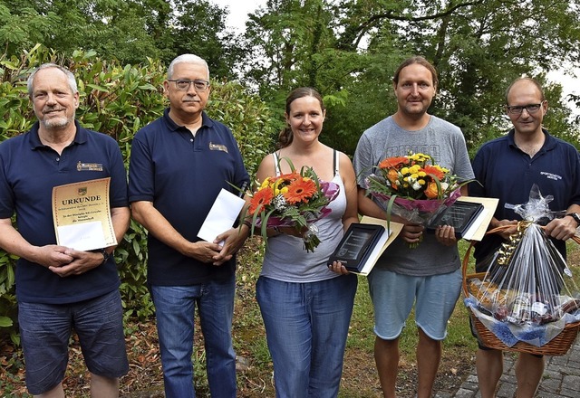 Die Bilder zeigen die Erstplatzierten ...ispel vom Sportschtzenverein Herten.   | Foto: Heinz und Monika Vollmar