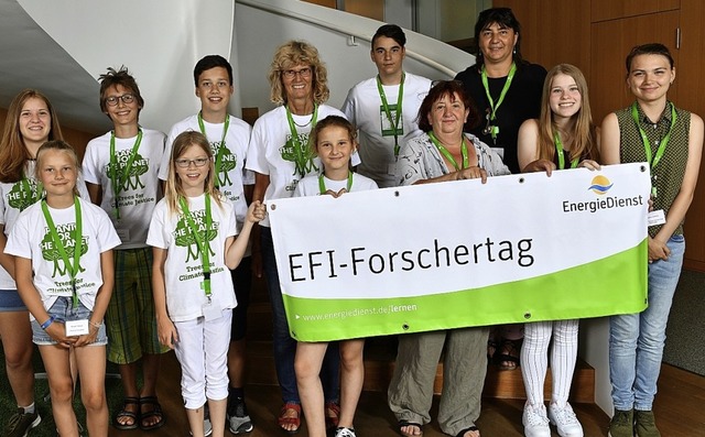 Schler aus Bad Sckingen nahmen mit i... Botschafter fr Plant-for-the-Planet.  | Foto: Energiedienst