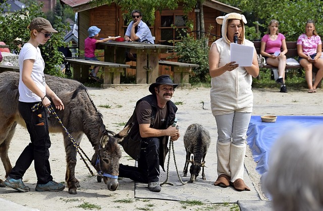 Einen tierischen Gottesdienst feierten...d Simonswldertals im Schwarzwaldzoo.   | Foto: Evangelische Gemeinde