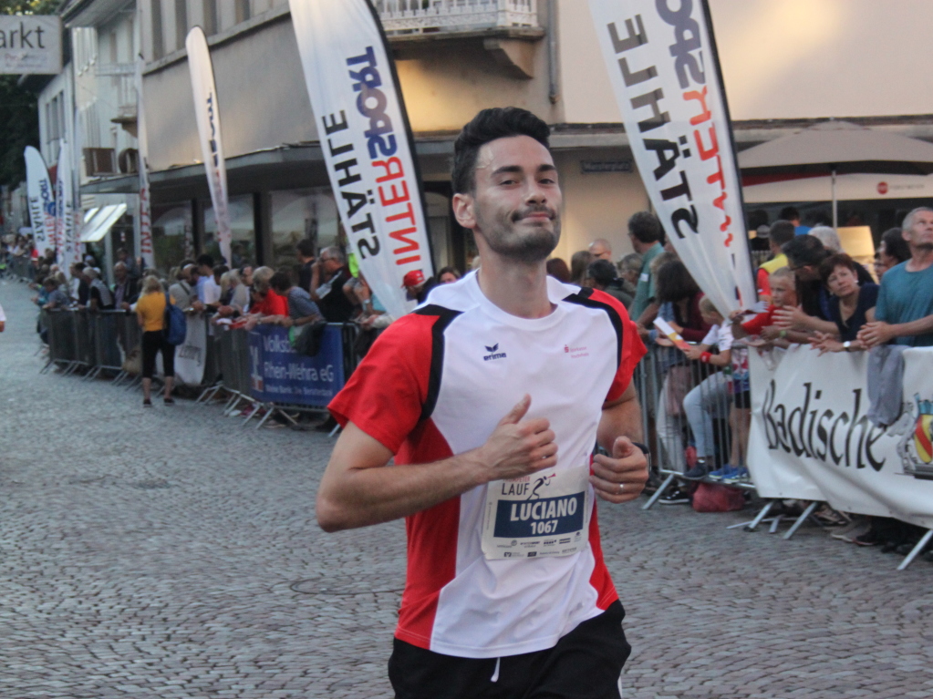 Gute Stimmung beim 15. Trompeterlauf durch Bad Sckingen