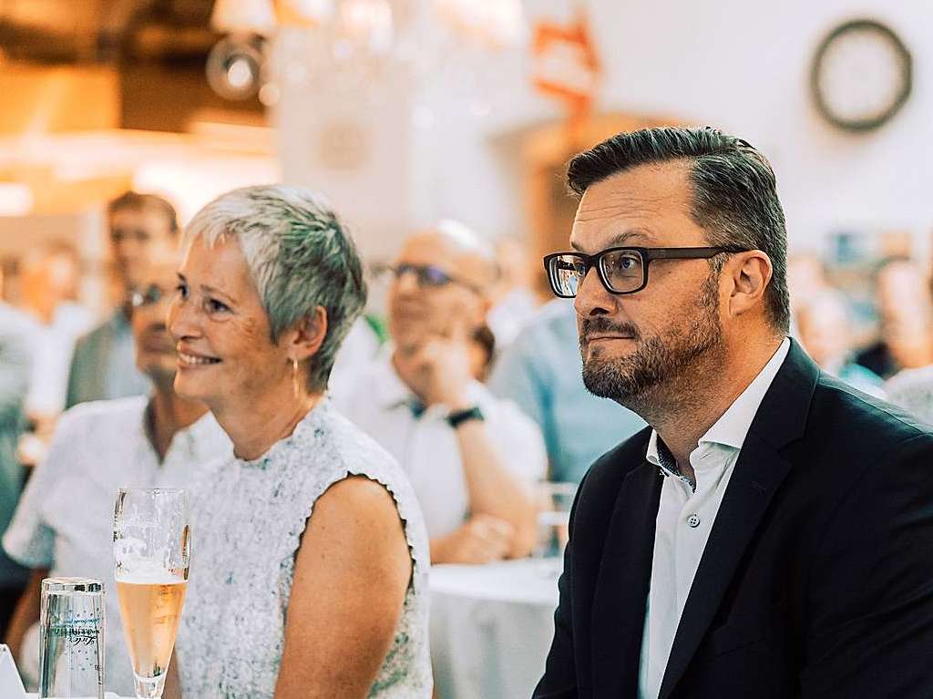 Rosemarie Poppen und Holger Knferl.