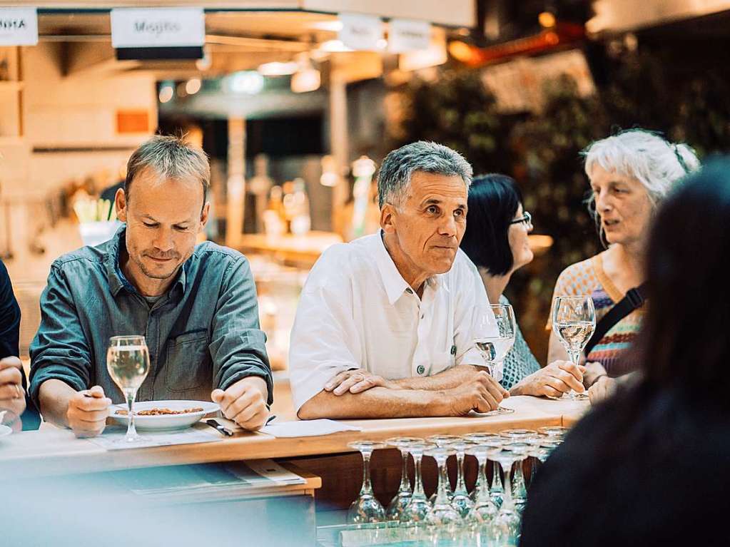 Dietmar Ostermann, Leiter des Nachrichtenressorts, mit Uwe Mauch und Julia Littmann aus der Freiburger Stadtredaktion.