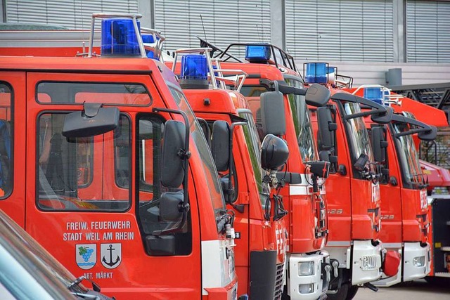 Der Fuhrpark der Weiler Feuerwehr ist ...teilen sind aber nicht mehr zeitgem.  | Foto: Hannes Lauber