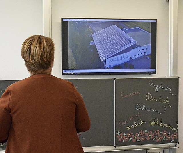 In jedem Klassenraum gibt es jetzt ein...d sonstige moderne Medienausstattung.   | Foto: Sebastian Barthmes