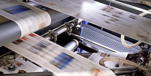 Rasant: Papierbahnen in der Druckmaschine  | Foto: KBA