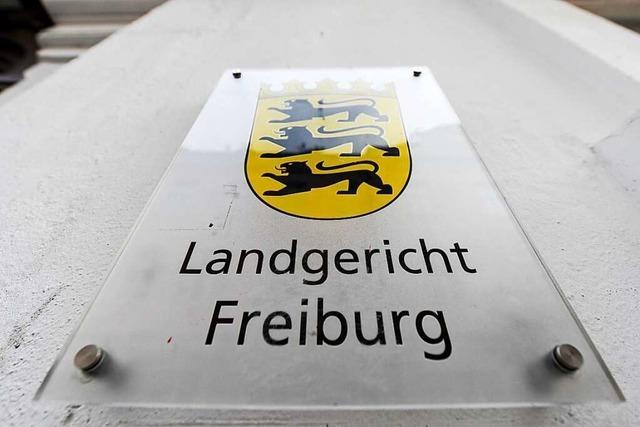 Staatsanwalt fordert im Neuenburger Feldmordprozess elfjhrige Jugendstrafe
