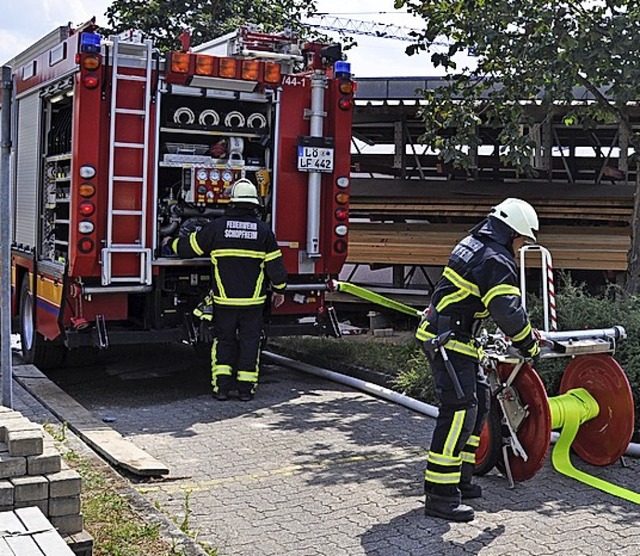 Feuerwehren aus Schopfheim und Wiechs waren im Einsatz.  | Foto: Nicolai Kapitz