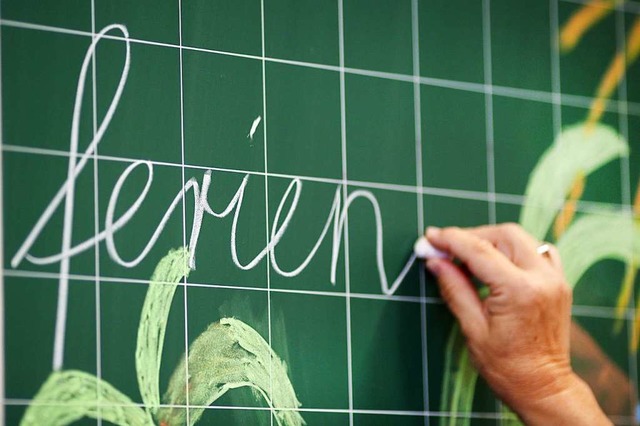 Schule schwnzen fr die Ferien: Das kann teuer werden  | Foto: Ina Fassbender (dpa)