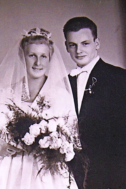 Vor 60 Jahren heirateten  Lisa und Willi Reinhardt in Lrrach.  | Foto: Ralph Lacher