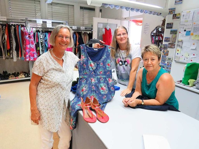 Ute Eisinger, Sonja Felber und Vera Zi... gerne ein hbsches Ensemble zusammen.  | Foto: Claudia Gempp