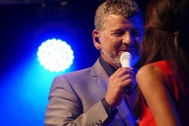 Fotos: Schlager-Gala beim Open-Air-im-Park in Bad Krozingen mit Semino Rossi