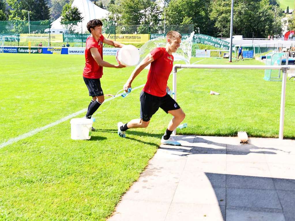 Der SC Freiburg bereitet sich in Schruns auf die Bundesliga-Saison vor.