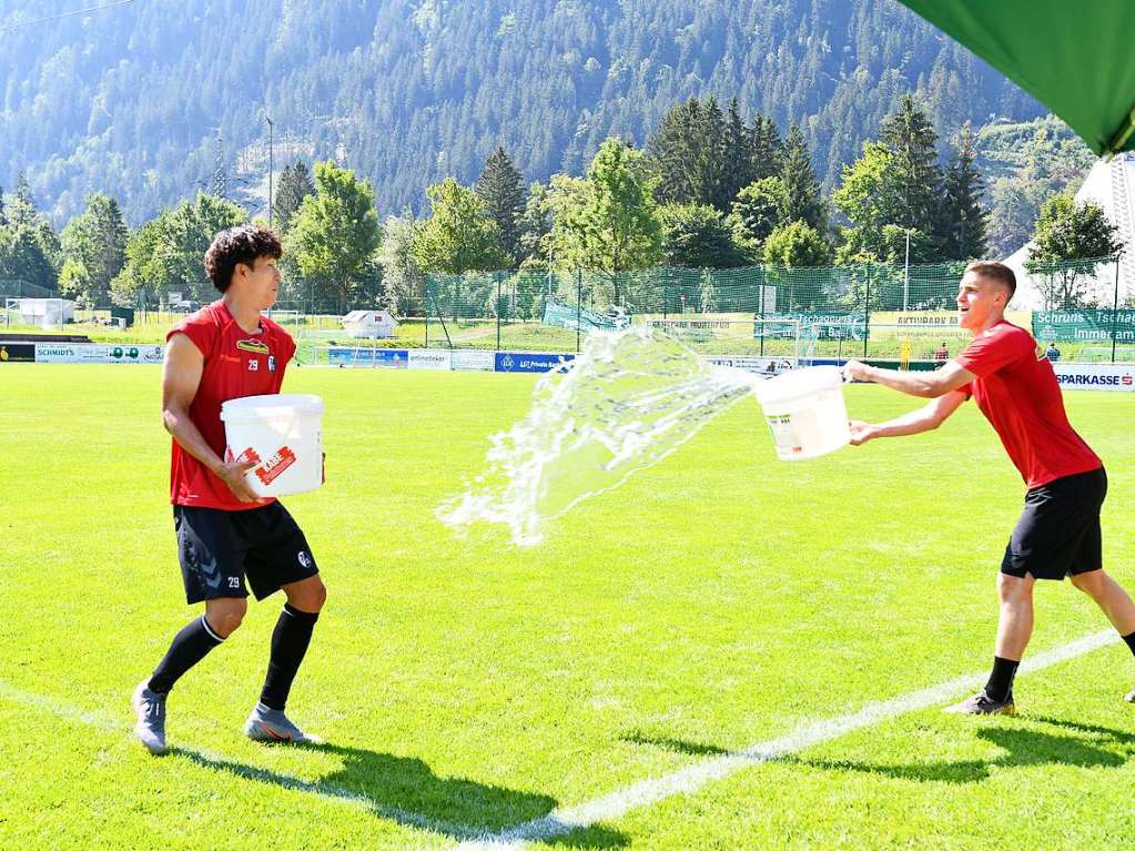 Der SC Freiburg bereitet sich in Schruns auf die Bundesliga-Saison vor.