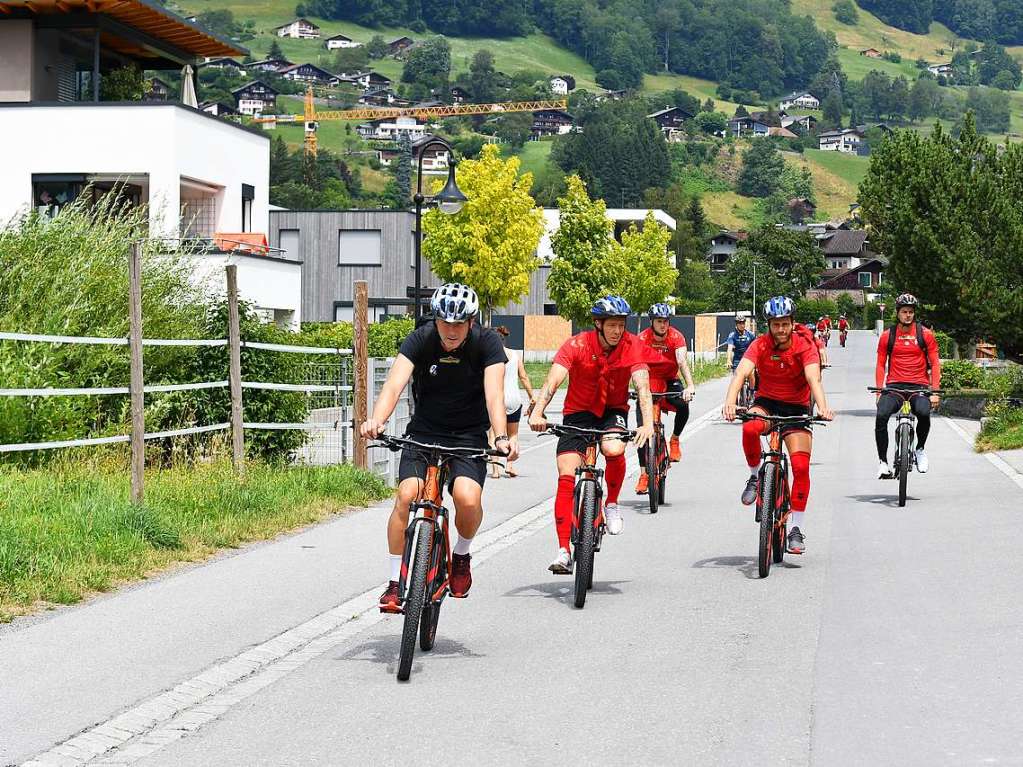 Der SC Freiburg bereitet sich in Schruns auf die Bundesliga-Saison vor.