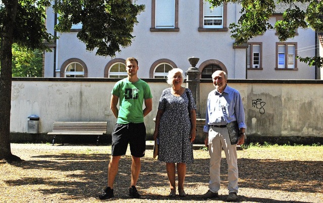 Unter Linden: An dieser Stelle knnte ...ta Weber und Fritz Kendel (von links).  | Foto: Sylvia-Karina Jahn