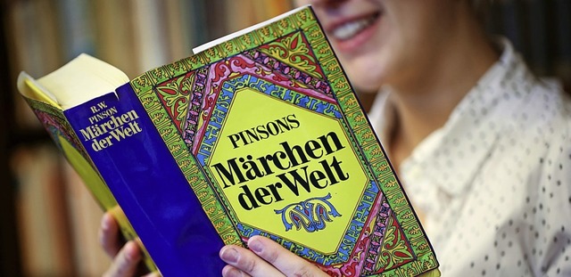 Die Stiftung Lesen und Amazon wollen Mrchenbcher verschenken.  | Foto: David-Wolfgang Ebener
