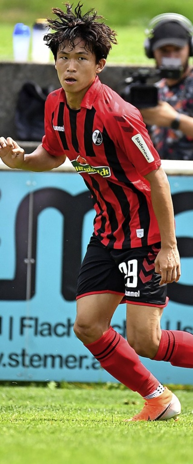 Jeong vom SC Freiburg hinterlie im Test einen guten Eindruck.  | Foto: Achim Keller