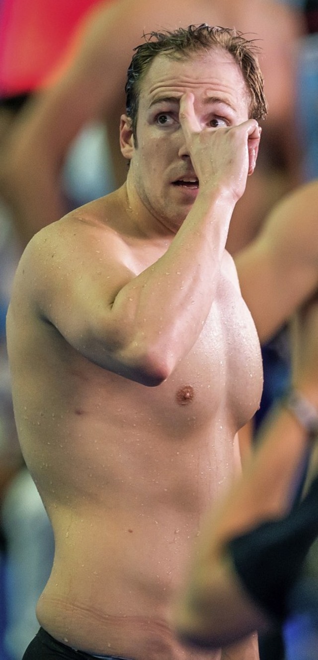 Abwartender Blick: Marco Koch nach dem Finale ber 200 Meter Brust   | Foto: Bernd Thissen (dpa)