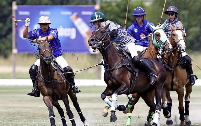 Schnelle Pferde, rasante Spiele und pa...nende in Donaueschingen im Polosport.   | Foto:  