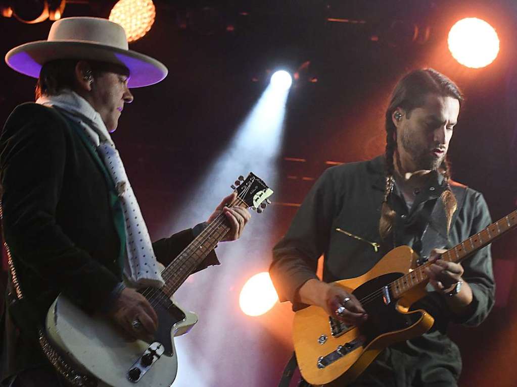 Impression vom Stimmenkonzert von Kiefer Sutherland im Lrracher Rosenfelspark