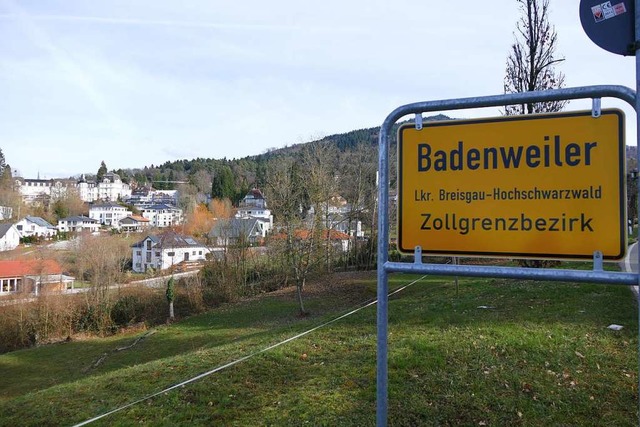Von Ortsschild bis Ortsbild: Der Baden...fahren, wie die Brger darber denken.  | Foto: Helena Hiss