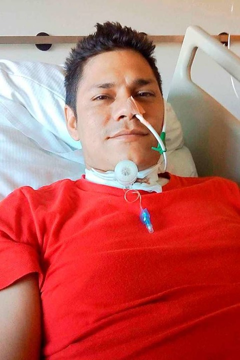 Yader bei einem Besuch im Krankenhaus  | Foto: Privat