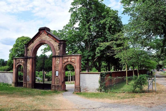 Die Tat soll sich am Freiburger Hauptfriedhof ereignet haben (Archivbild).  | Foto: Thomas Kunz