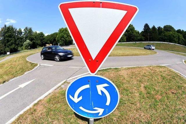 In Eimeldingen gibt es Befürchtungen, dass ein Kreisverkehr zu mehr Lärm führen könnte