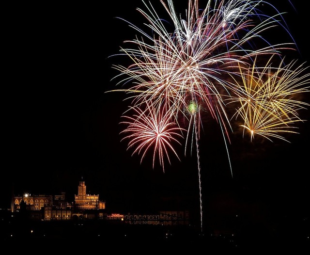 Ein Bild vom Feuerwerk aus dem Jahr 2014   | Foto: Holger Probst
