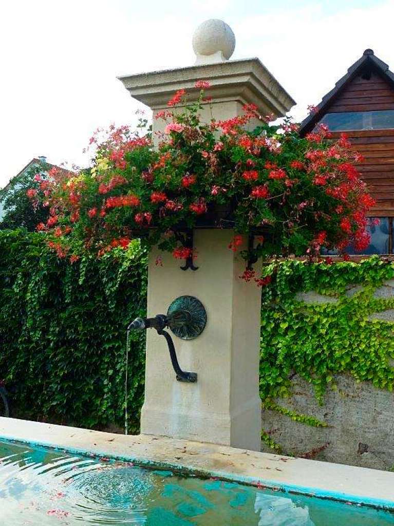 Brunnen an der Groe Ga in  Haltingen, aufgenommen am 29. Juli 2019.