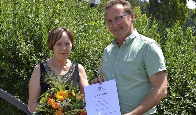 Nach 44 Dienstjahren ist Hilde Bchele...n den Ruhestand verabschiedet worden.   | Foto: Schule