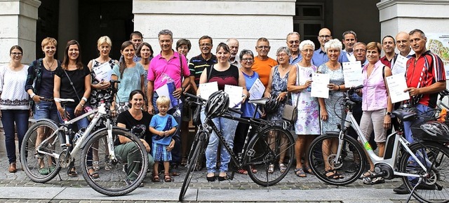 Insgesamt legten 146 Personen in elf T...leißigsten Radler nun ausgezeichnet. | Foto: Stadt Schopfheim Insgesamt legten 146 Personen in elf T...leißigsten Radler nun ausgezeichnet. | Foto: Stadt Schopfheim