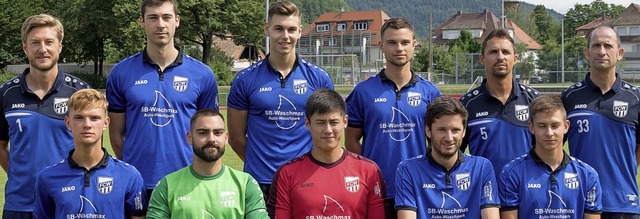 <BZ-Keyword>Das Trainerteam mit den ne...al) und  Timo Mller (FC Denzlingen).   | Foto: Helmut Rothermel