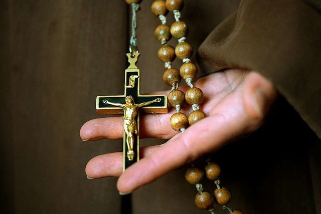 Immer weniger Menschen haben Interesse an der Kirche.  | Foto: Arno Burgi