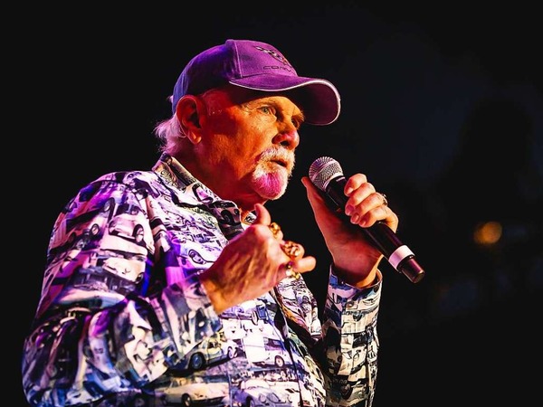 The Beach Boys im Zirkuszelt