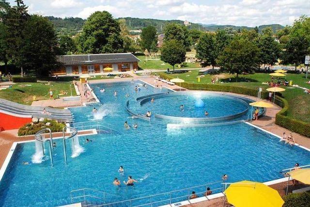 Parkschwimmbad Lrrach ist ein beliebter Treffpunkt fr Generationen
