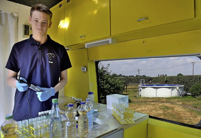 Milan Toups, Mitarbeiter im Bundesfrei...il vom VSR-Gewsserschutz in Teningen.  | Foto: Gerhard Seybert, Medien & Presse