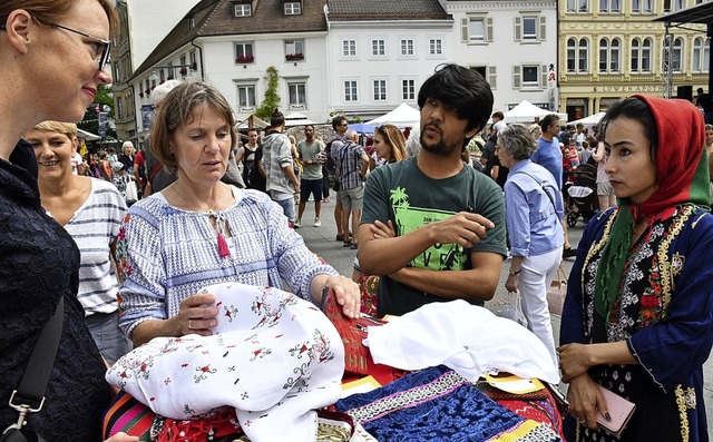 Internationales Sommerfest auf dem Marktplatz   | Foto: Barbara Ruda