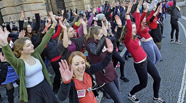 Tanzen gegen Missstnde: Flashmobs sin... Unser Bild zeigt einen aus Freiburg.   | Foto: Michael Bamberger