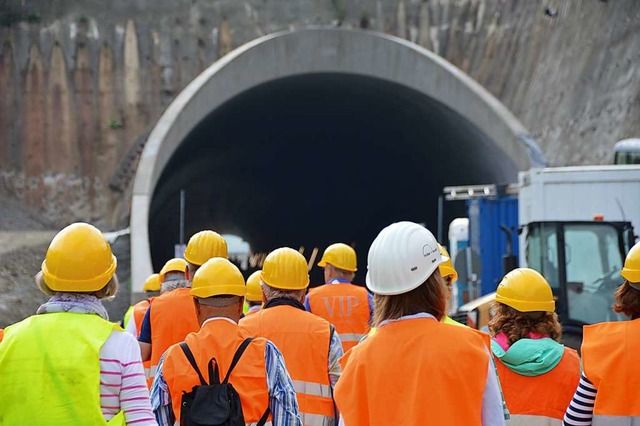 Ein hautnahes Erlebnis mit der BZ war der Besuch im Herrschaftsbucktunnel.  | Foto: Horatio Gollin