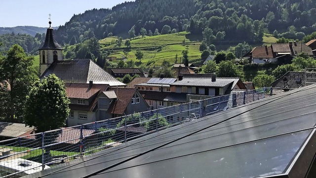 Die erste groflchige Solarthermieanl...ntal ist in Wies in Betrieb gegangen.   | Foto: EWS Schnau