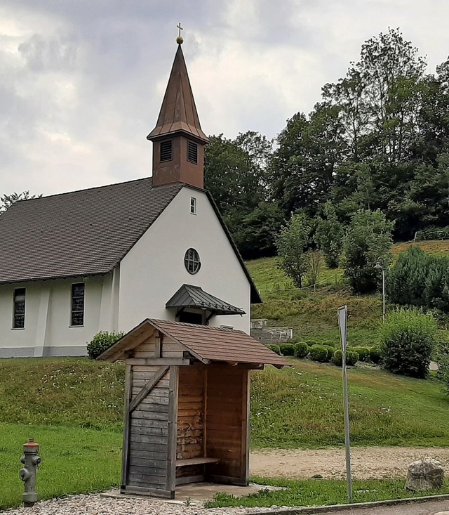 Als zu klein fr alle Buskinder wird d...r katholischen Marienkirche erachtete.  | Foto: Rolf-Dieter Kanmacher