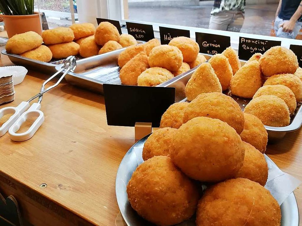 Kugel- und kegelfrmig gibt es die kla...rancini in den verschiedensten Sorten.  | Foto: Anika Maldacker