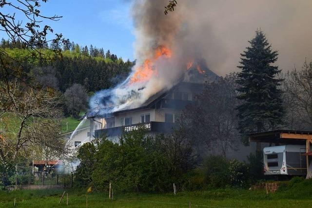 Die Ursache des Großbrands in Gresgen im Mai ist weiterhin unklar