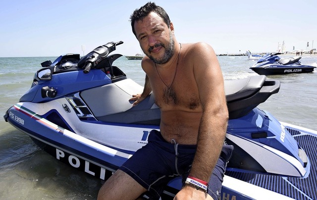 Matteo Salvini &#8211; hier Ende Juli ... Ferien das Regierungsbndnis platzen.  | Foto: Stefano Cavicchi, Lapresse.Foto S (dpa)