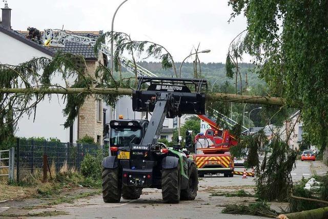 Schwere Unwetter sorgen in Sddeutschland fr Chaos - Tornado in Luxemburg